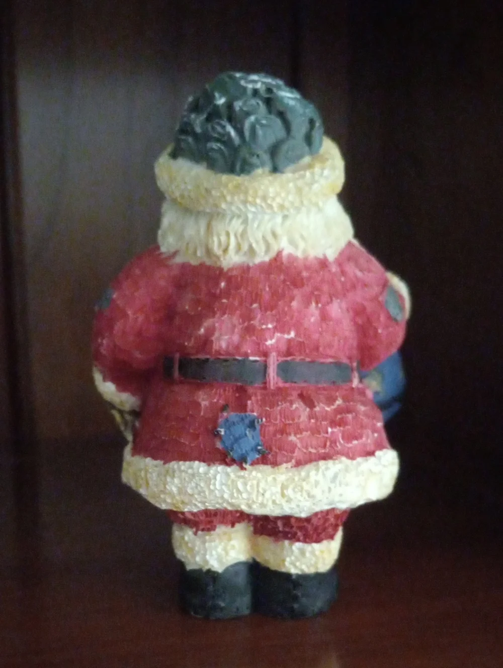 Rustic Old World Santa Claus Wood Look Carved Resin Christmas Figurine